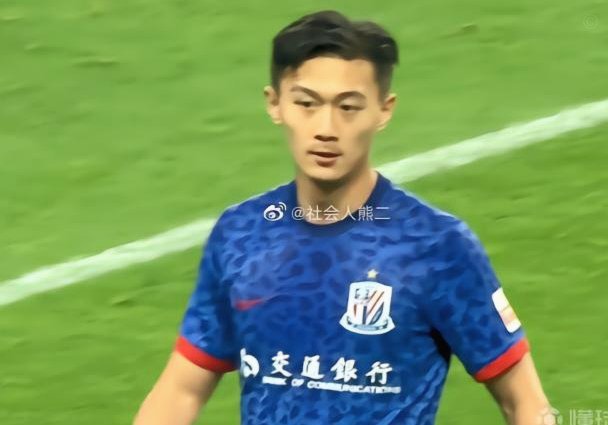 懂球帝说蒋圣龙要退役了