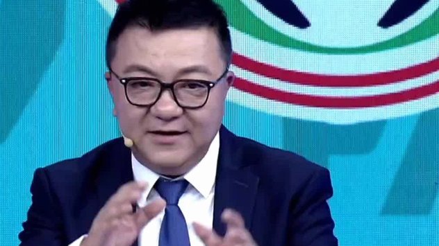 关于董路可以看下杨毅的观点，从模式上解读董路的模式。
