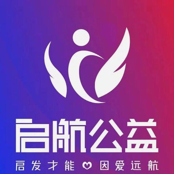 媒体人：非职业联赛拖累苗润东们成长，国内青训体系需贯通