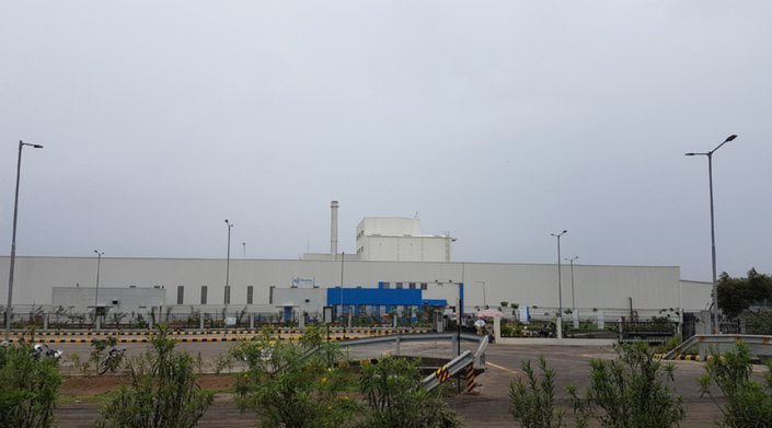 王钰栋传球技术稳步提升