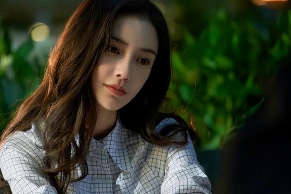 那个小丑方方哥又在阴阳坦桑尼亚U17的年龄了，这种玩意真是骨子里透漏着丑陋